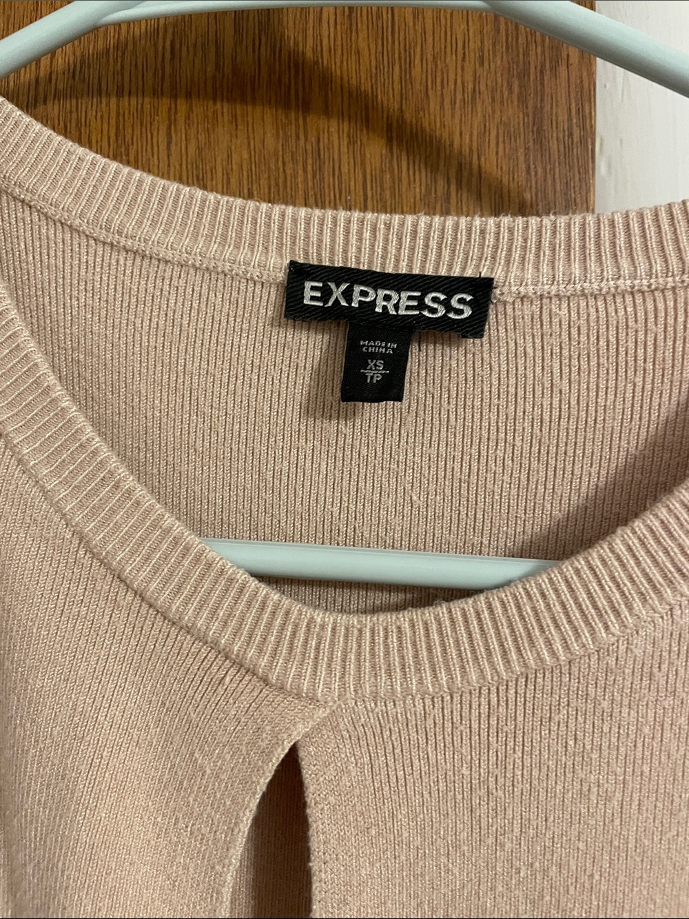 Express Ruffle Sleeve Tank with Keyhole - Picture 2 of 3